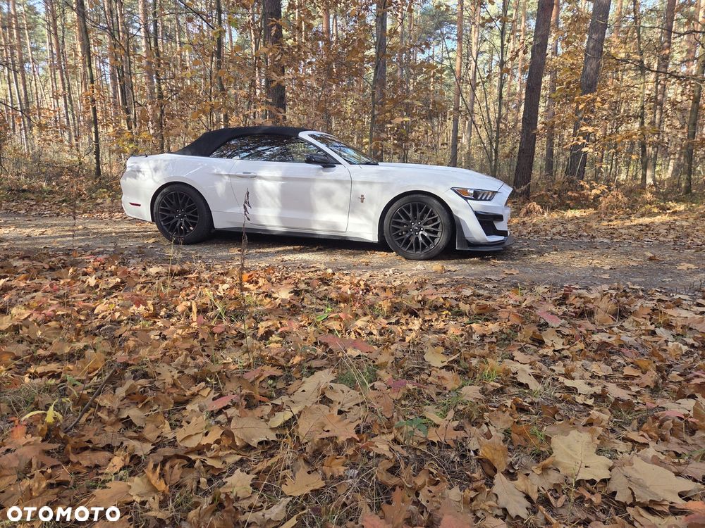 Ford Mustang 3.7 V6 - 1