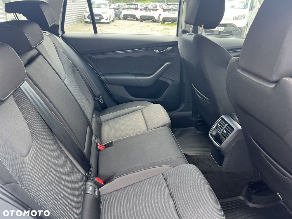 Skoda Octavia 1.5 TSI ACT Ambition - 10