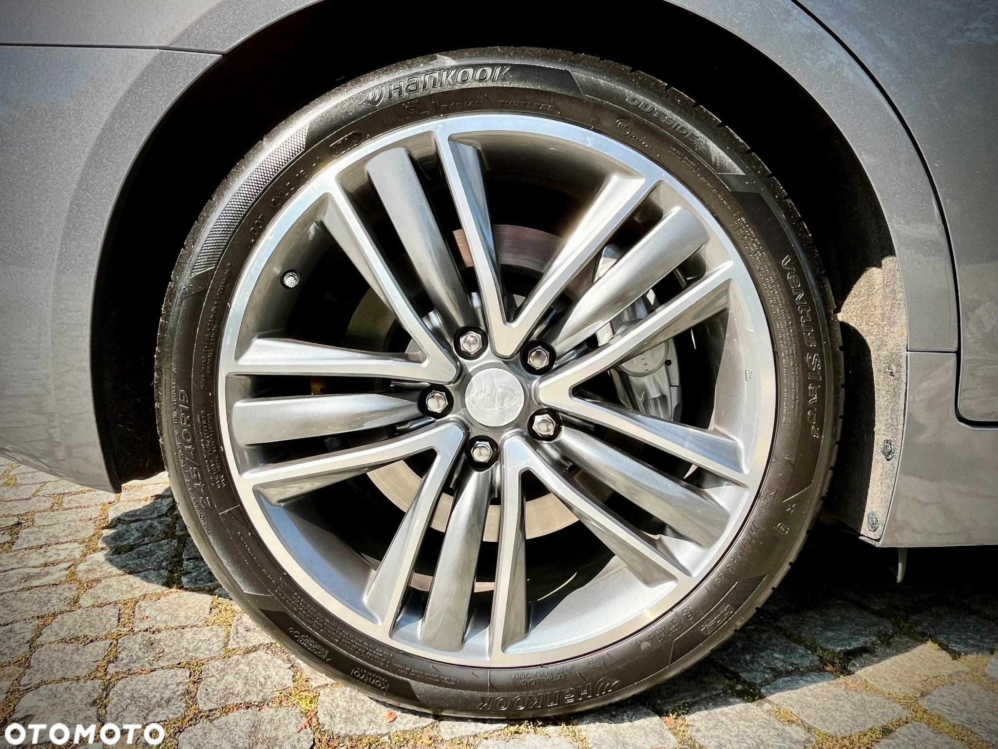 Infiniti Q50 Hybrid AWD Premium - 9
