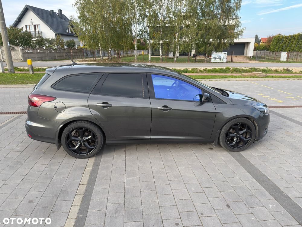 Ford Focus - 7