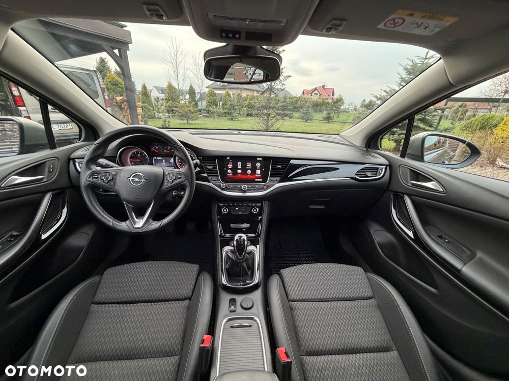 Opel Astra 1.4 Turbo Innovation - 14