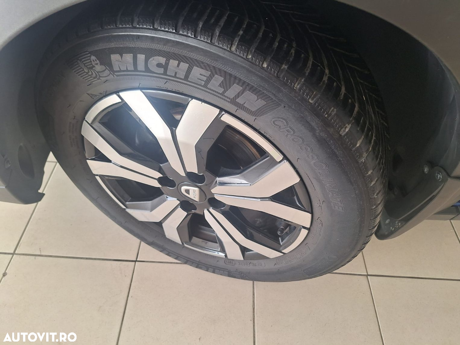 Dacia Sandero Stepway TCe 90 MT6 Comfort - 4