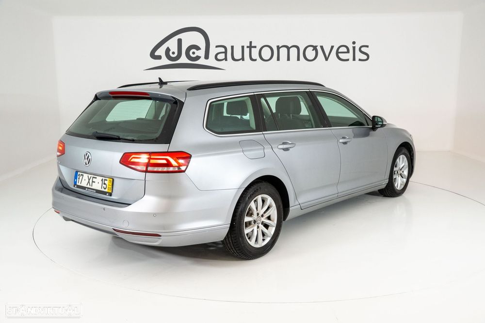 VW Passat Variant 2.0 TDi Confortline DSG - 2