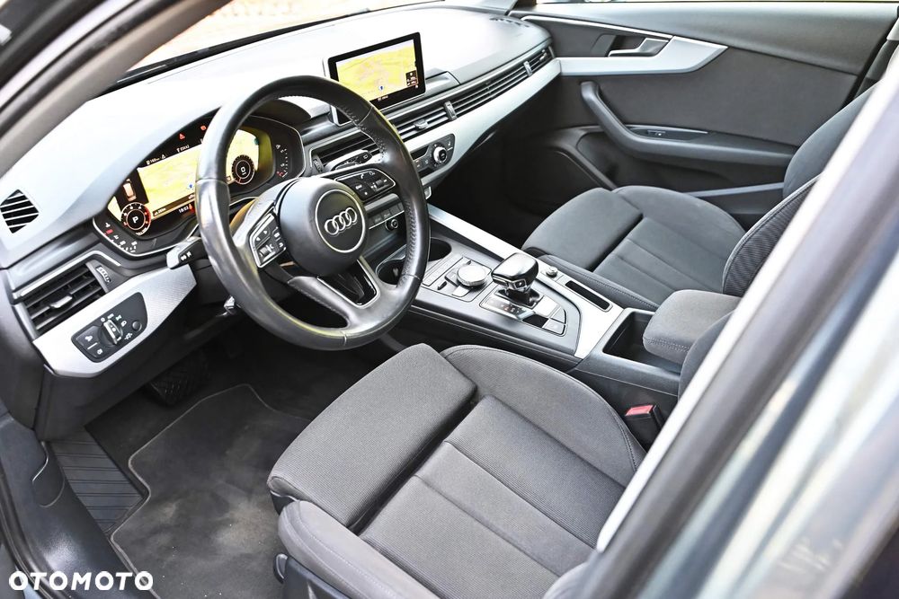 Audi A4 Avant 2.0 TDI Sport S tronic - 13