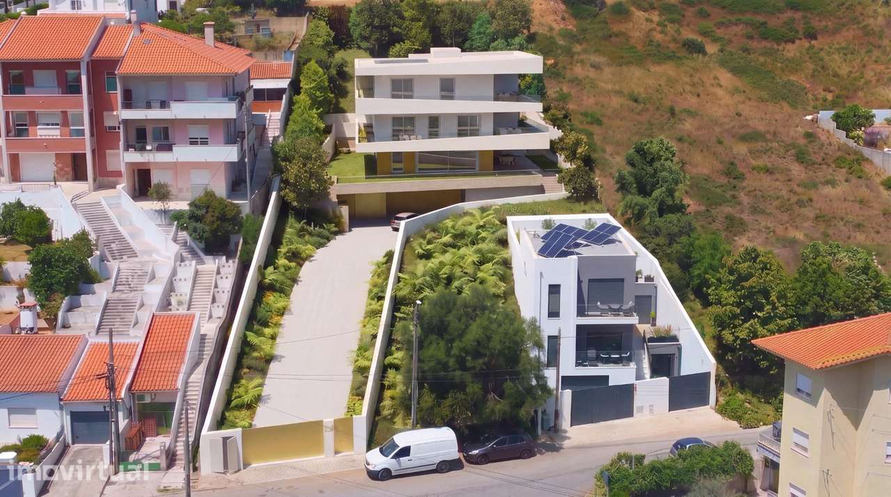 Terreno Urbano de 1497 m2 com Alvará e Vista Mar na Galiza, Estoril - Grande imagem: 2/16