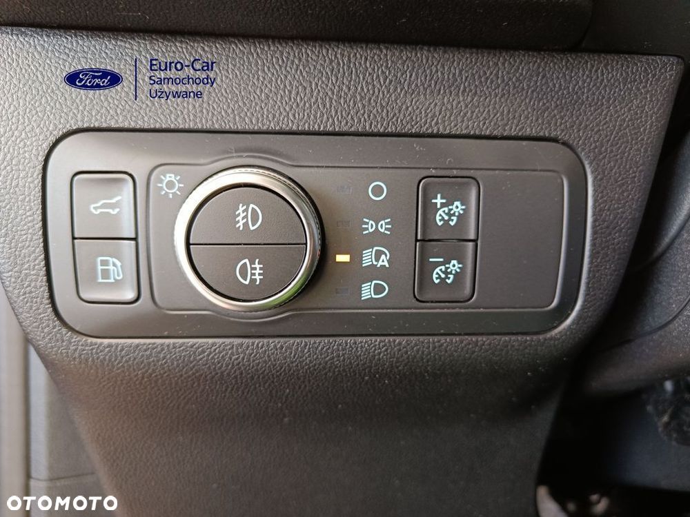 Ford Kuga 2.5 Duratec PHEV TITANIUM X - 19