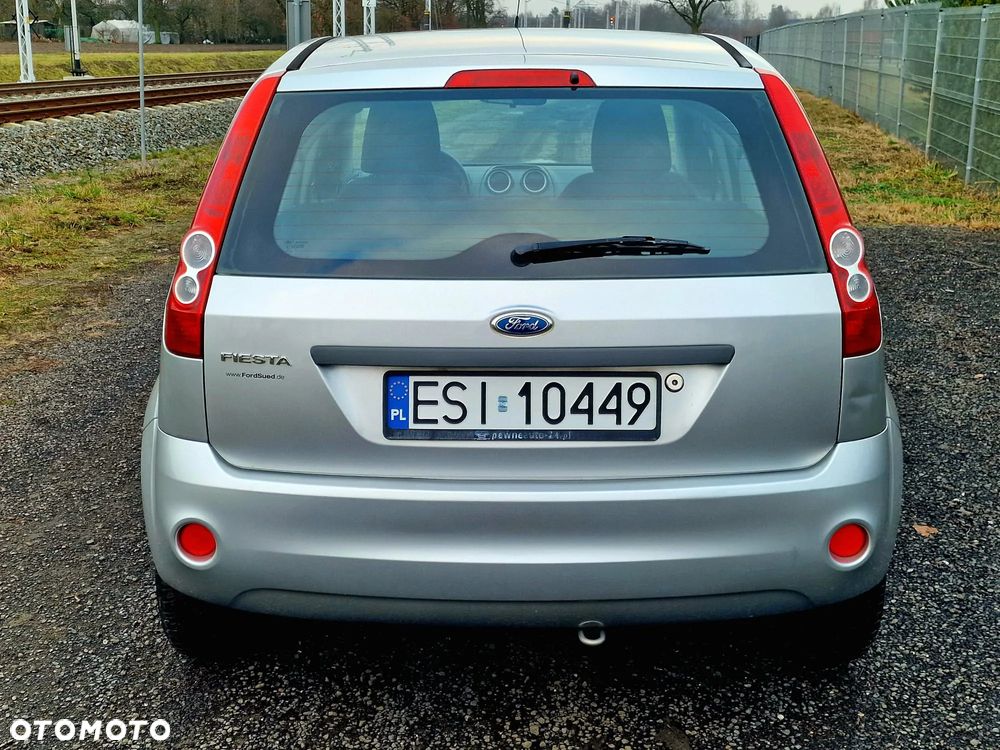 Ford Fiesta 1.3 Trend - 5