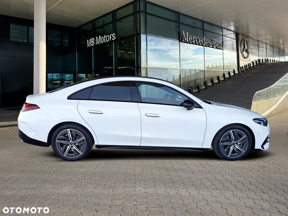 Mercedes-Benz CLA - 5