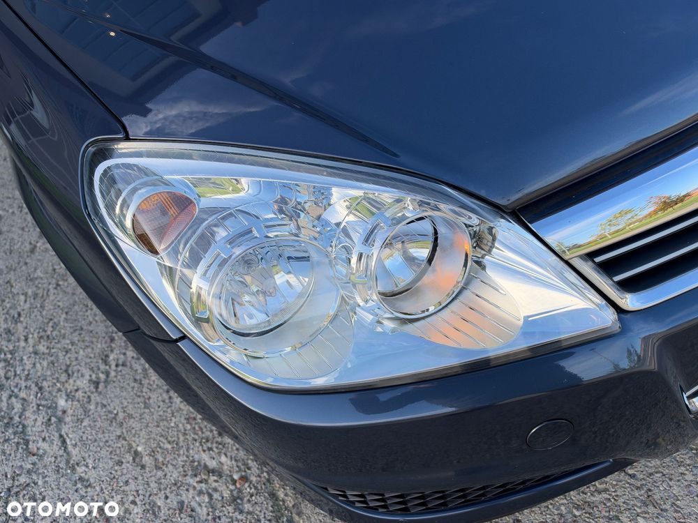 Opel Astra - 34