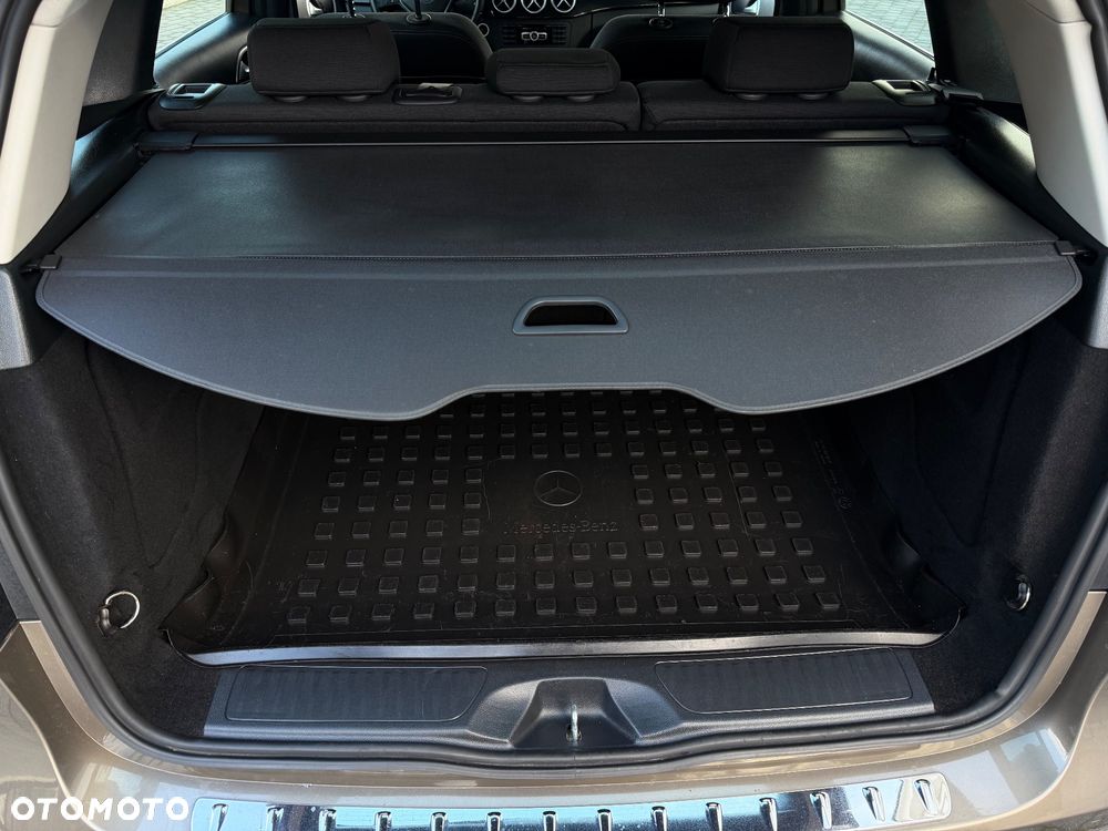 Mercedes-Benz Klasa B 180 (BlueEFFICIENCY) 7G-DCT - 22