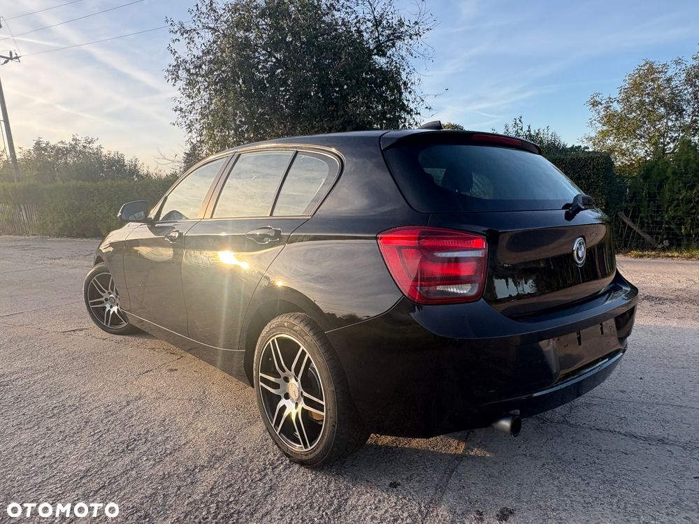 BMW Seria 1 118i - 9