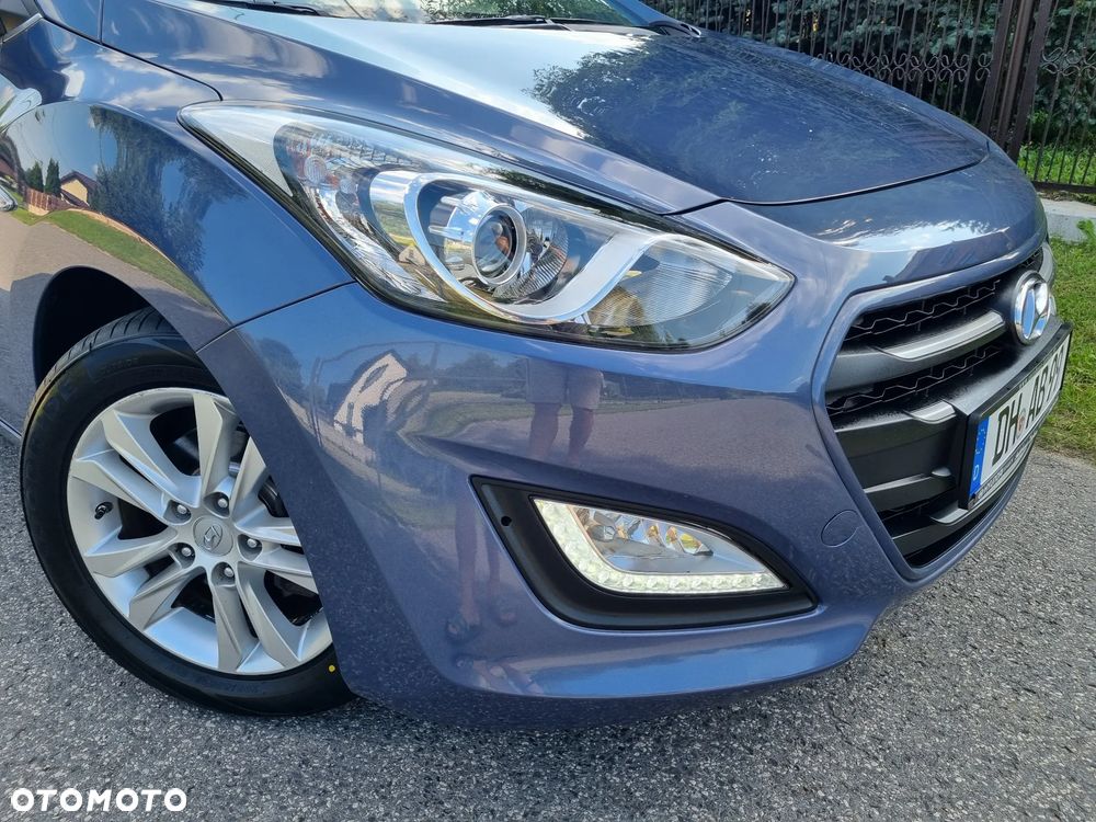 Hyundai i30 1.4 Premium - 38