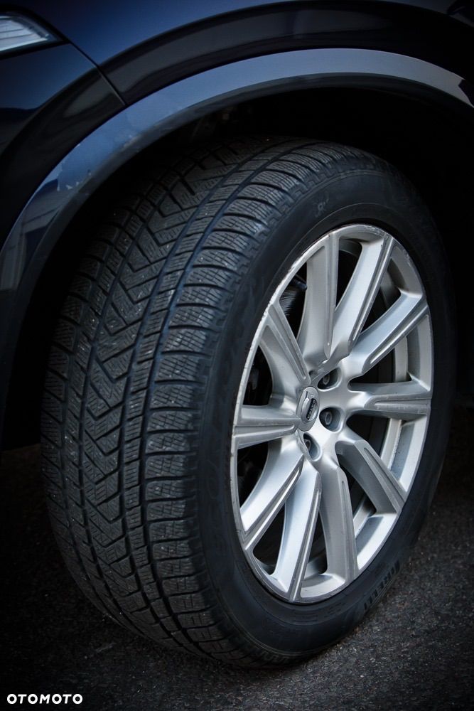 Volvo XC 90 D5 AWD Inscription 7os - 19