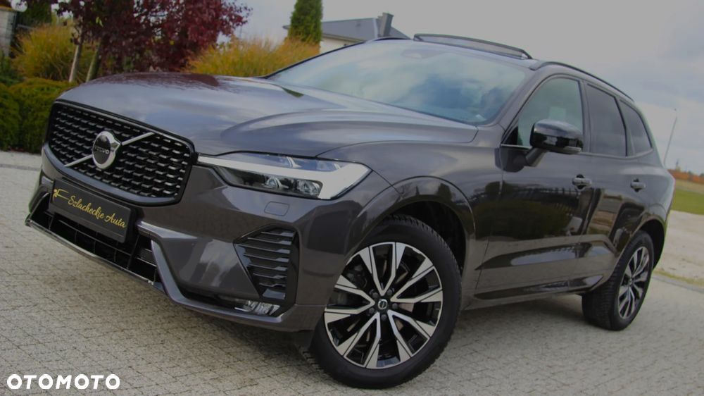 Volvo XC 60 B4 D AWD Plus Dark - 3