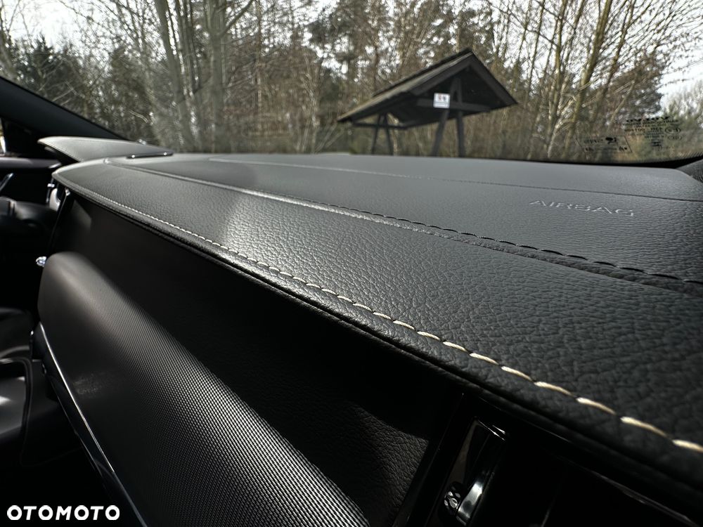 Volvo S90 D4 R-Design - 38