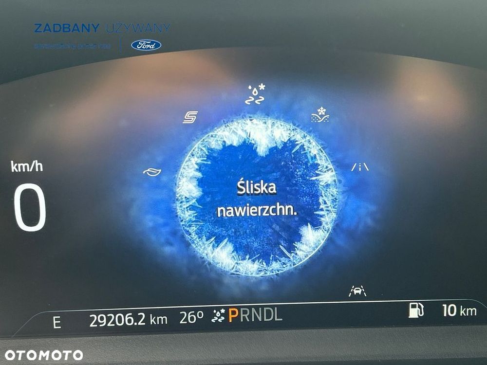 Ford Kuga - 21
