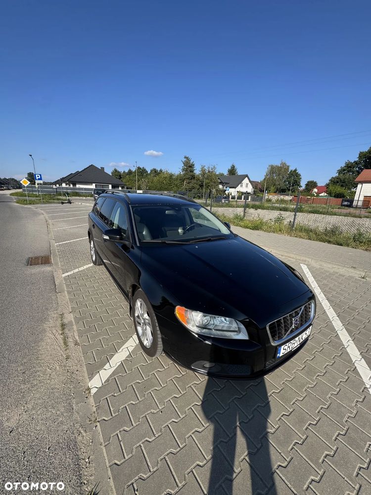 Volvo V70 2.5T Kinetic - 2