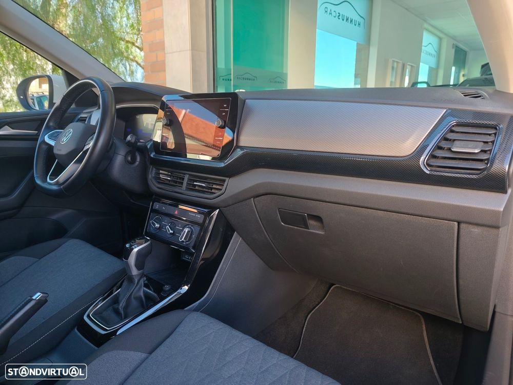 VW T-Cross 1.0 TSI Urban DSG - 36