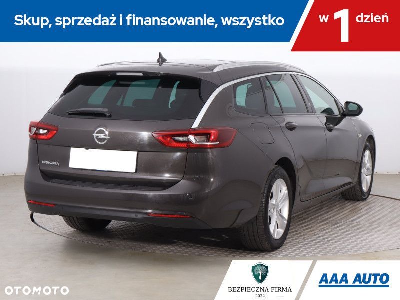 Opel Insignia - 7