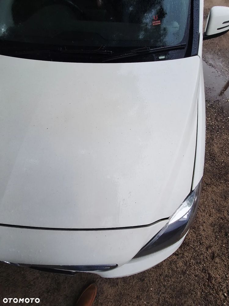 MERCEDES B-KLASA W246 MASKA POKRYWKA SILNIKA KOLOR 650 - 6