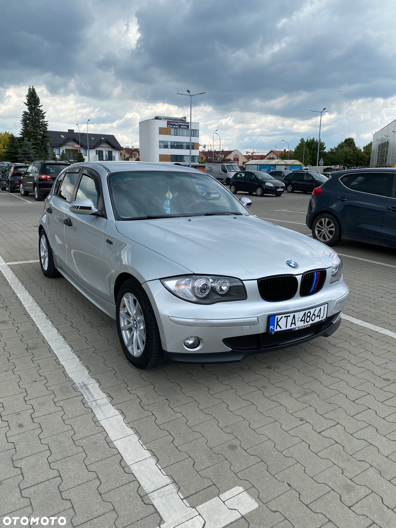 BMW Seria 1 116i - 23