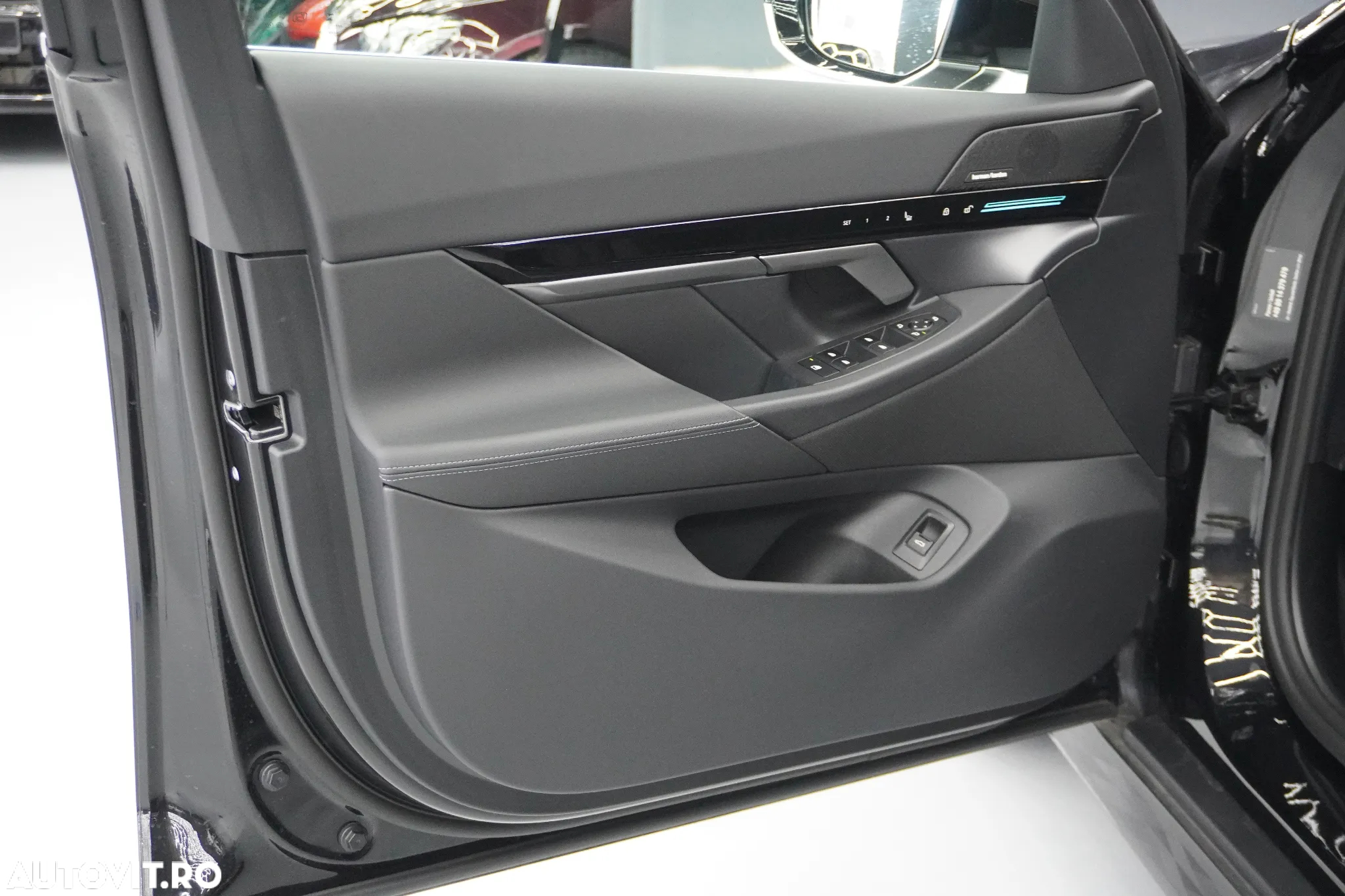 BMW Seria 5 520i Aut. - 10