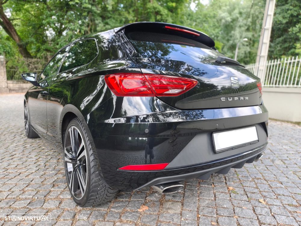 SEAT Leon SC 2.0 TSI S&S DSG Cupra 300 - 19