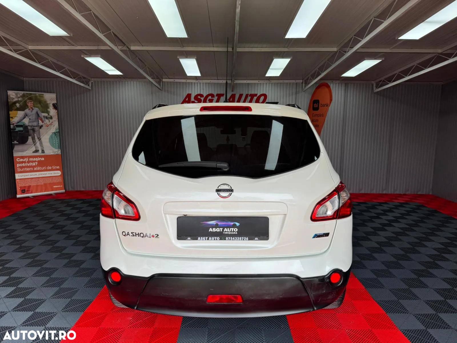 Nissan Qashqai+2 - 5