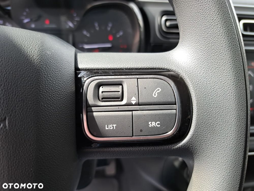 Citroën C3 1.2 PureTech Shine - 19