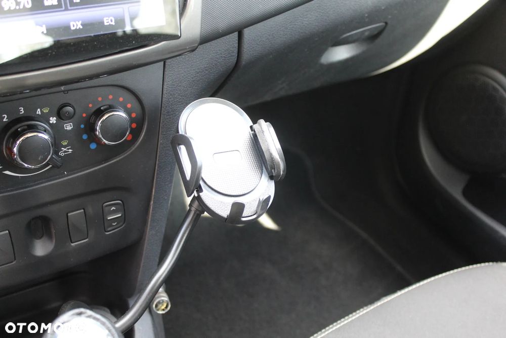Dacia Logan 1.2 16V Ambiance - 29