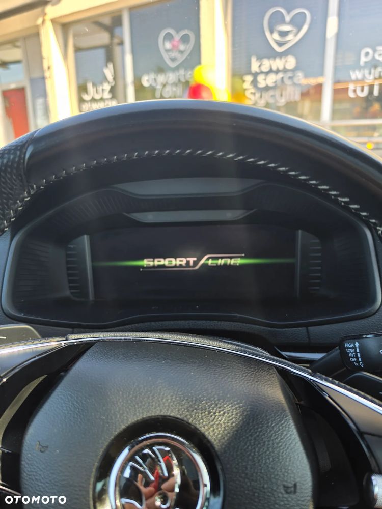Skoda Karoq 2.0 TDI SCR 4x4 Sportline DSG - 15