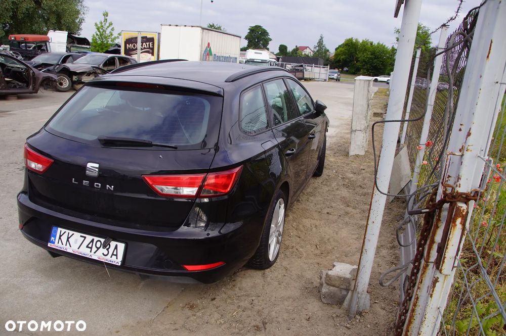 Auto na części - Seat Leon III ST Lift 1.6 TDI 90 KM DDY RSC L9YT 167 tys. 2018R Drzwi Lampy Klapa Szyby Felgi Relingi - 7