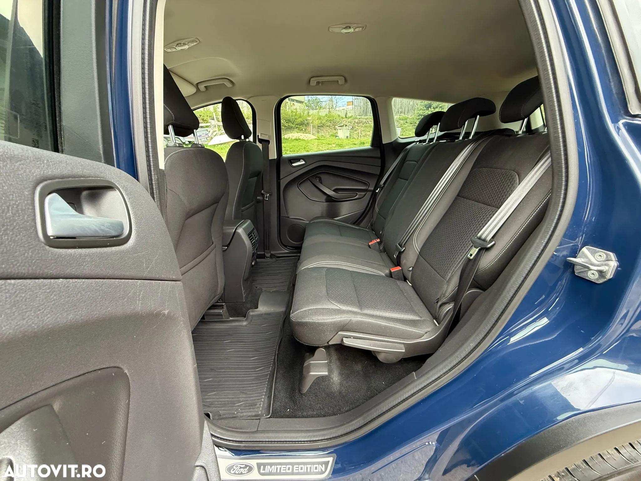 Ford Kuga 2.0 TDCi 4x4 Aut. Business Edition - 5