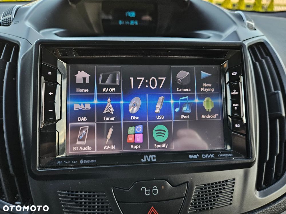Ford Kuga - 31