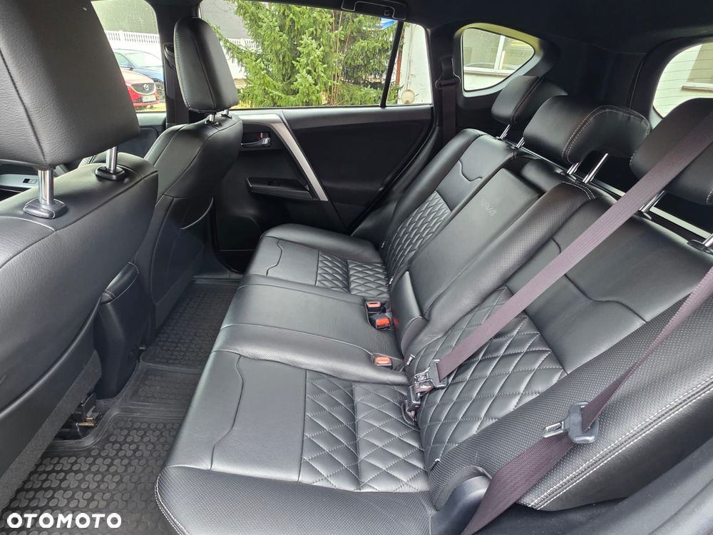 Toyota RAV4 Hybrid Premium 4x4 - 12