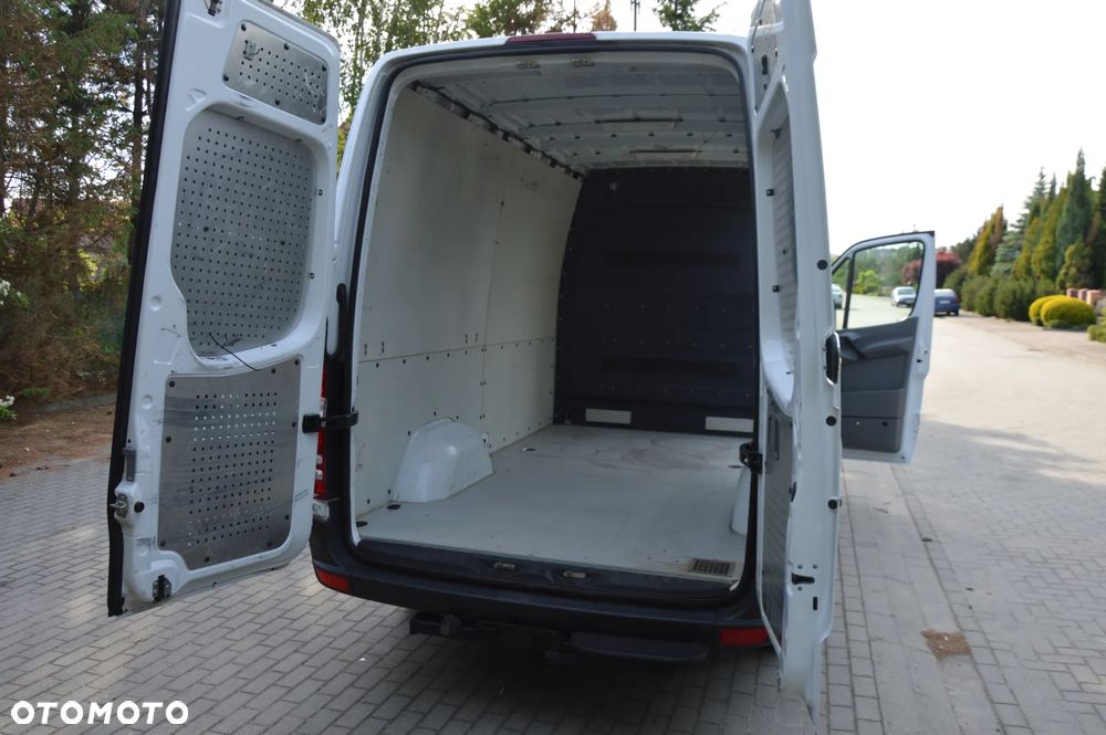 Mercedes-Benz SPRINTER 313 - 13