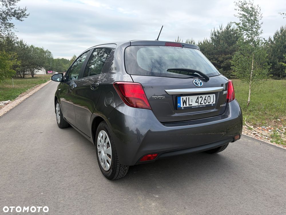 Toyota Yaris Hybrid 100 Premium EU6 - 8