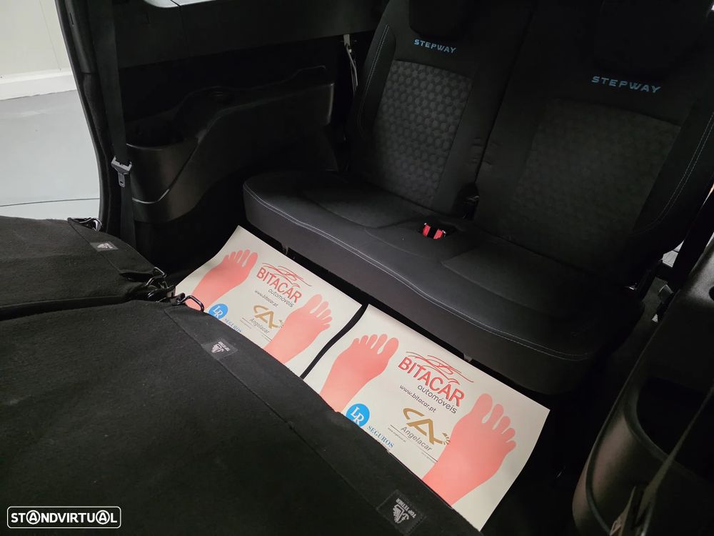 Dacia Lodgy TCe 115 Stepway - 30