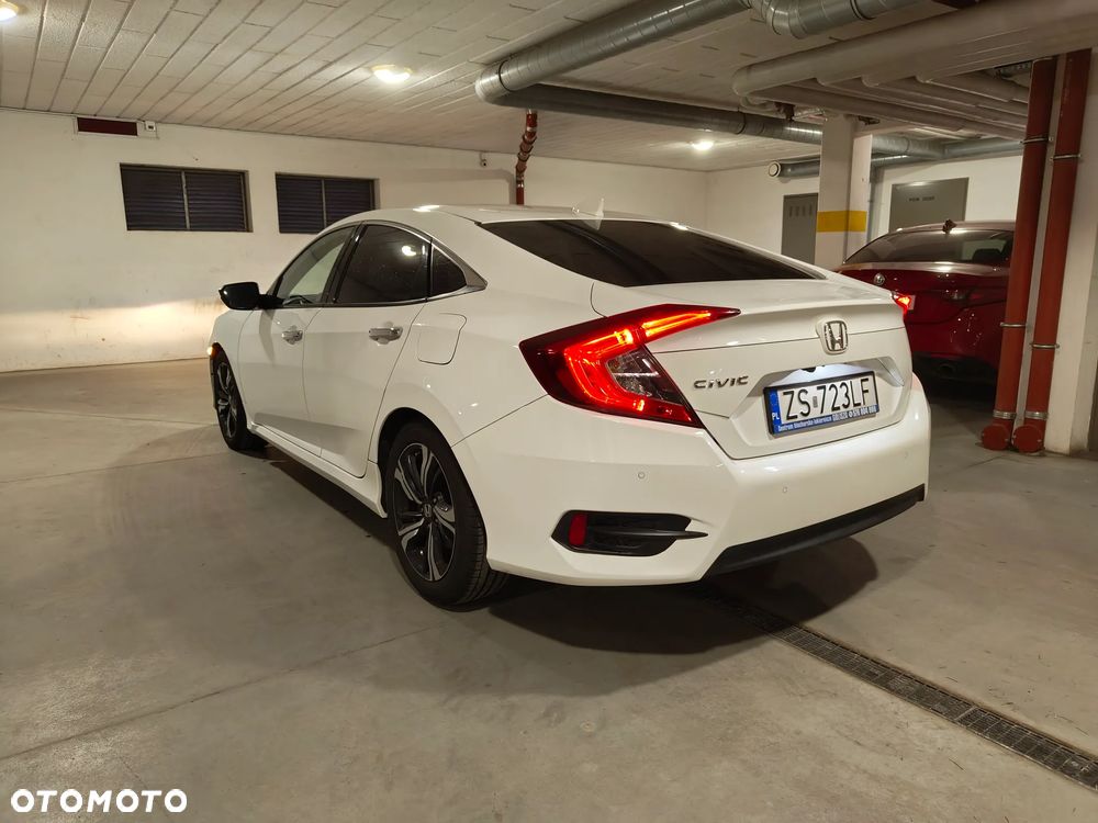 Honda Civic 1.5 T Elegance CVT - 6