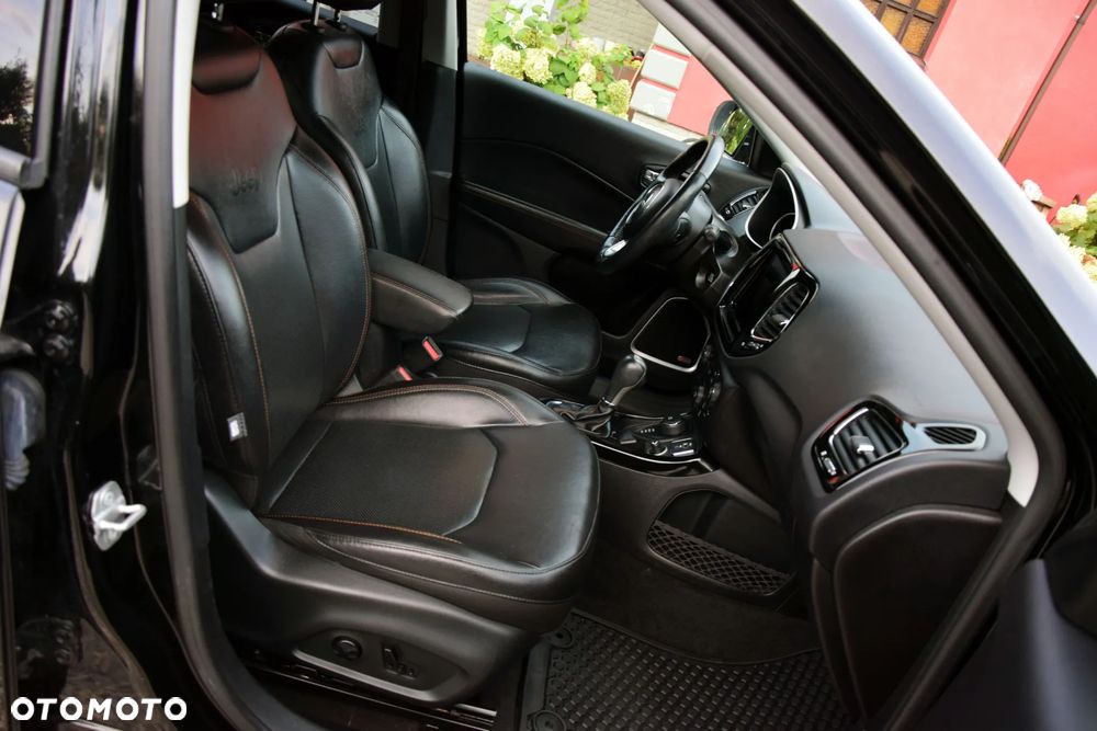 Jeep Compass 1.4 TMair Limited 4WD S&S - 8