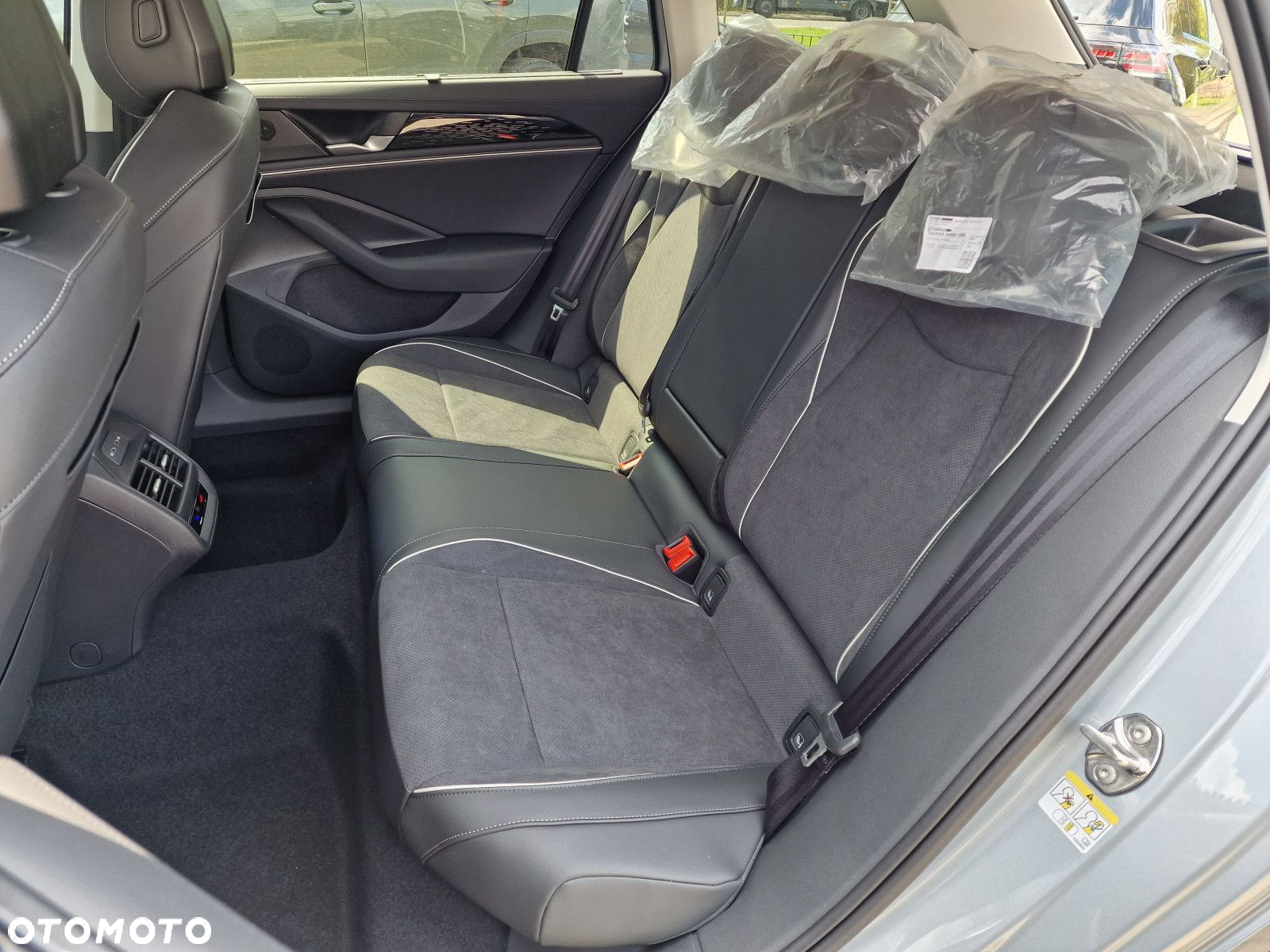 Volkswagen Passat 1.5 TSI EVO Business DSG - 13