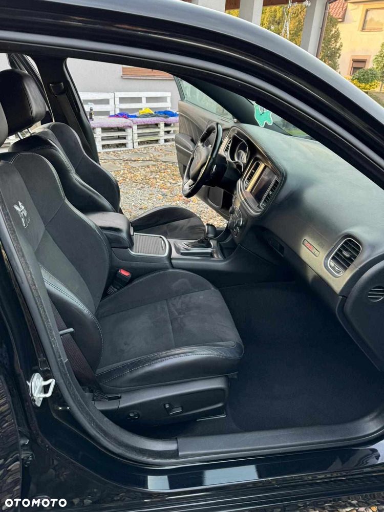 Dodge Charger Automatik SRT 392 - 21