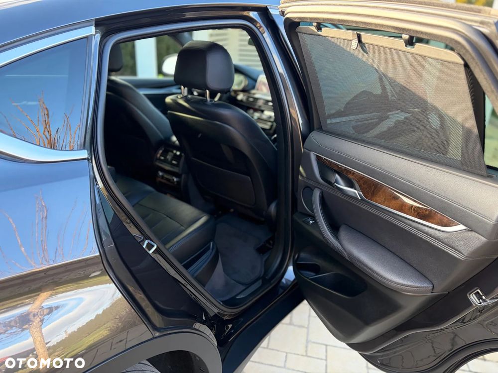 BMW X6 xDrive35i Edition Exclusive - 24