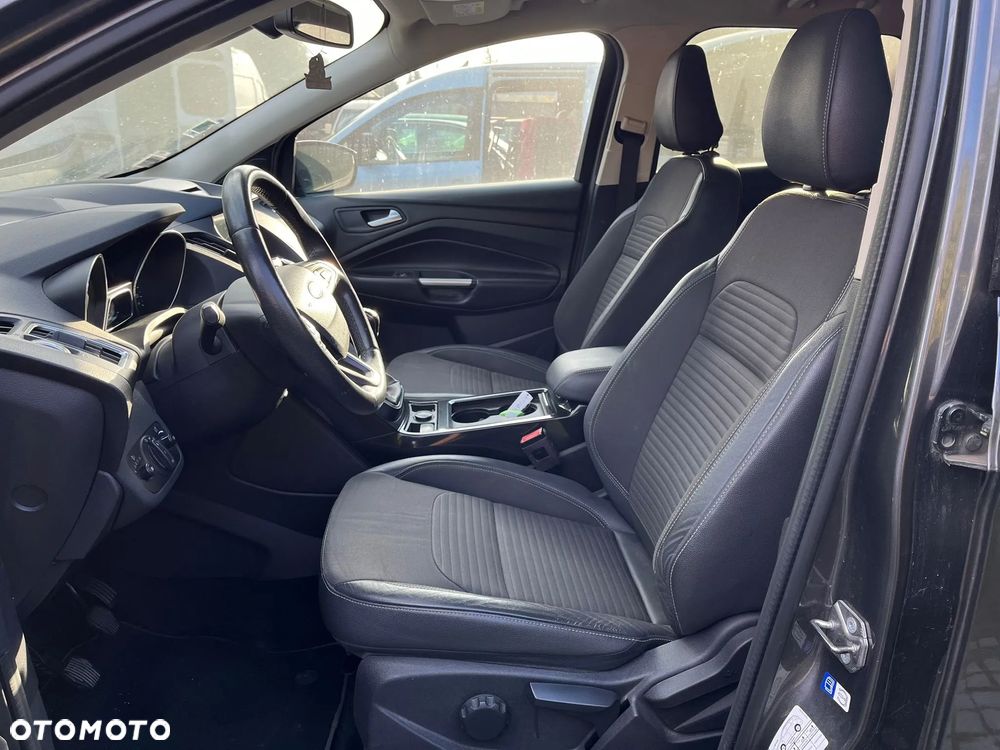 Ford Kuga 1.5 EcoBoost 2x4 Business Edition - 10