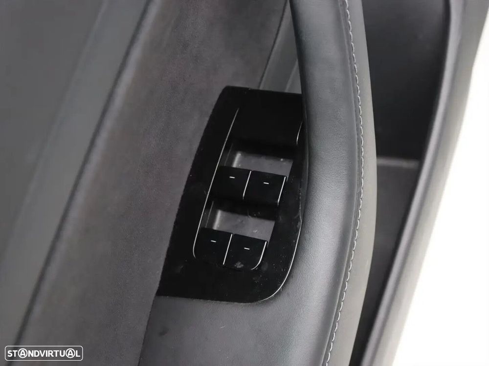 Tesla Model 3 Standard RWD Plus - 19