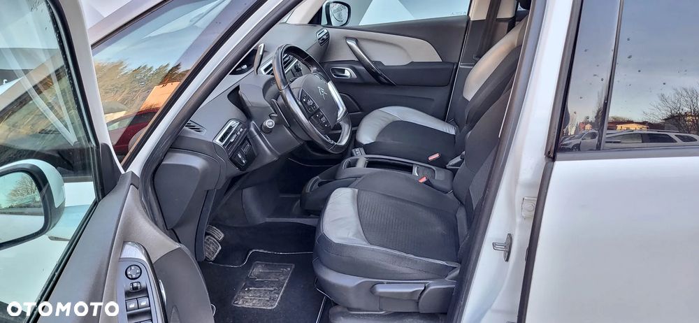 Citroën C4 Grand Picasso BlueHDi 150 Exclusive - 17