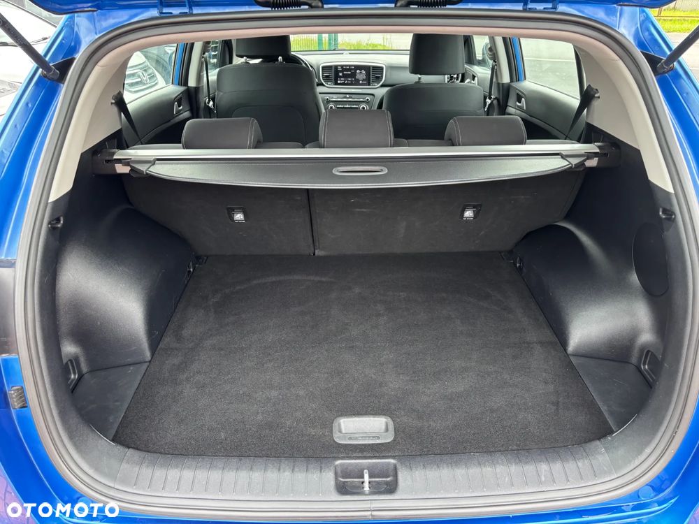 Kia Sportage 1.6 GDI 2WD Black Edition - 24