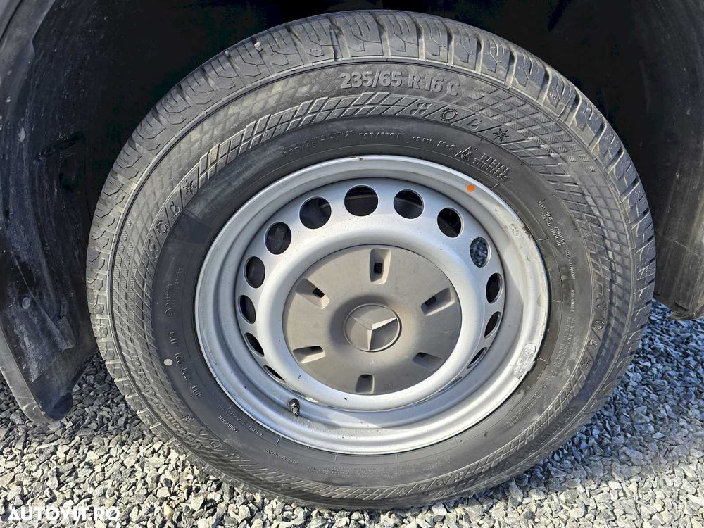 Mercedes-Benz Sprinter - 35