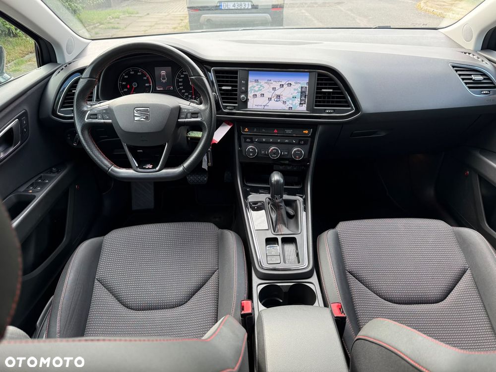 Seat Leon Sportstourer 1.5 eTSI FR DSG - 17