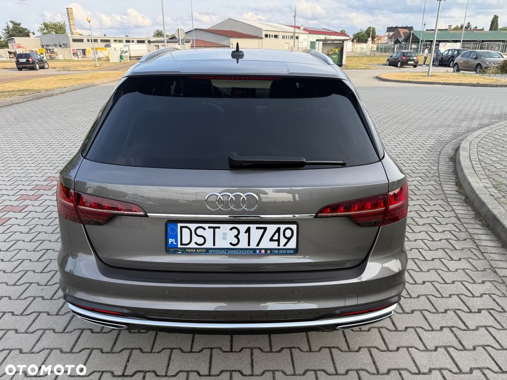Audi A4 Avant 35 TFSI S tronic design - 17